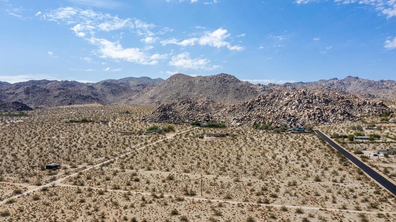 @ Marbella Lane - The Moon Designer Home Right Behind The Jtnp Joshua Tree Bagian luar foto