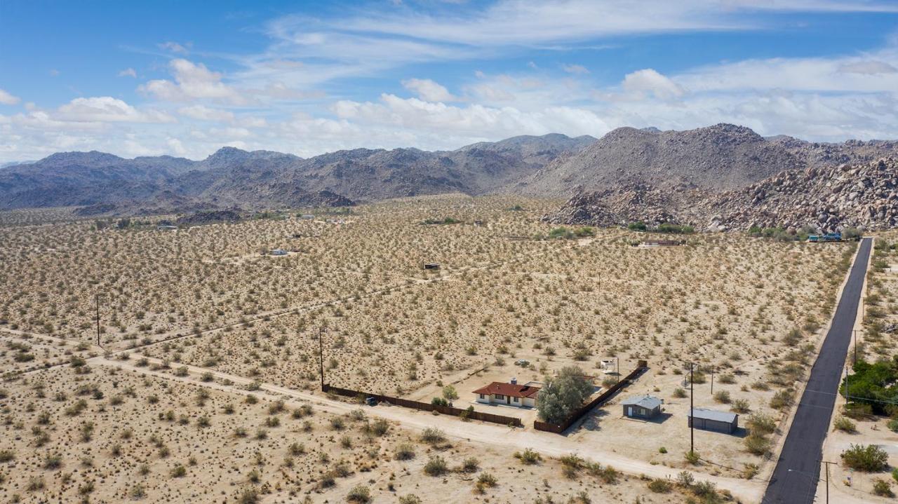 @ Marbella Lane - The Moon Designer Home Right Behind The Jtnp Joshua Tree Bagian luar foto